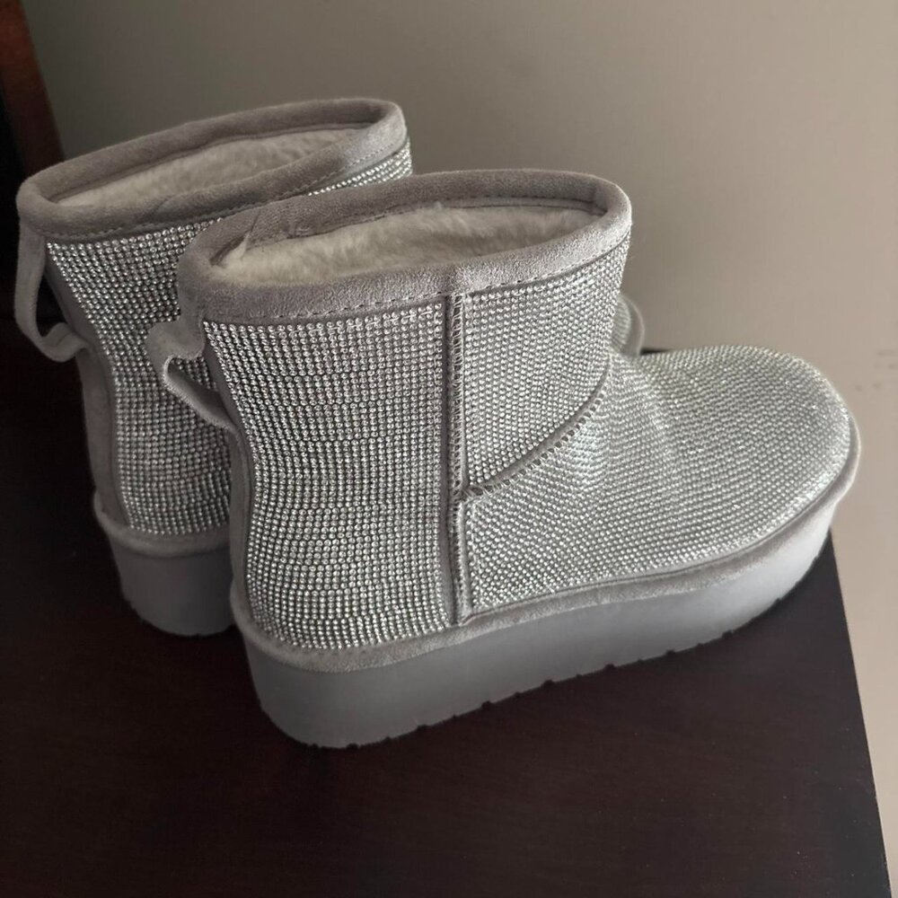 BEDAZZLED: Madden Girl Women's Grey and Silver Boots